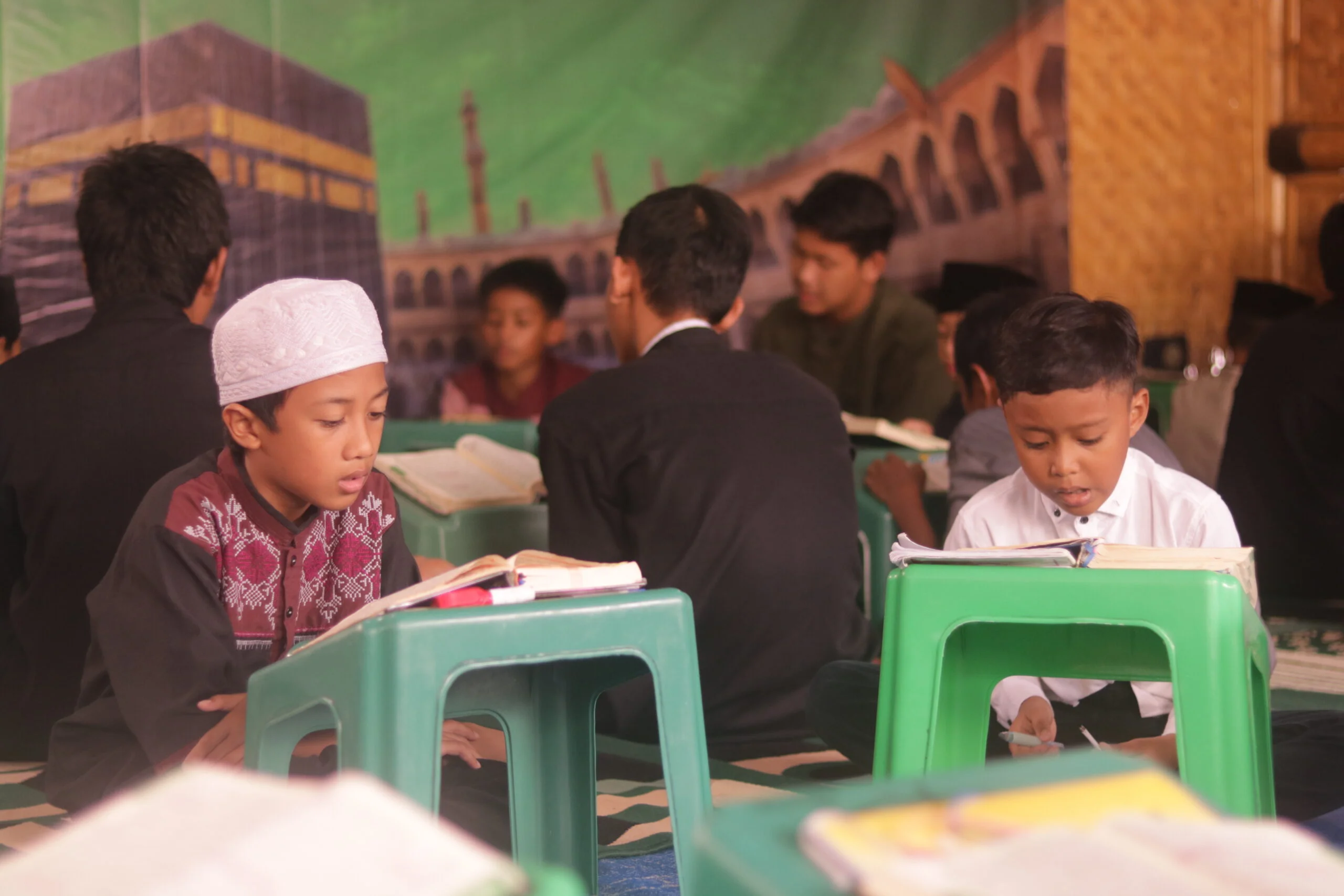 Menjadi Insan Mulia – Insan Berakhlak Baik